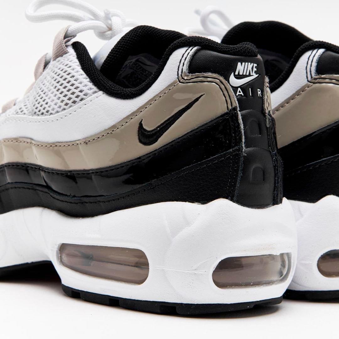 Nike AirMax 95 "Black/White Mesh" - Drip Sneakers